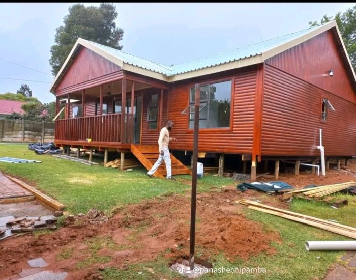 PHOTO-2025-08-07-00-20-42